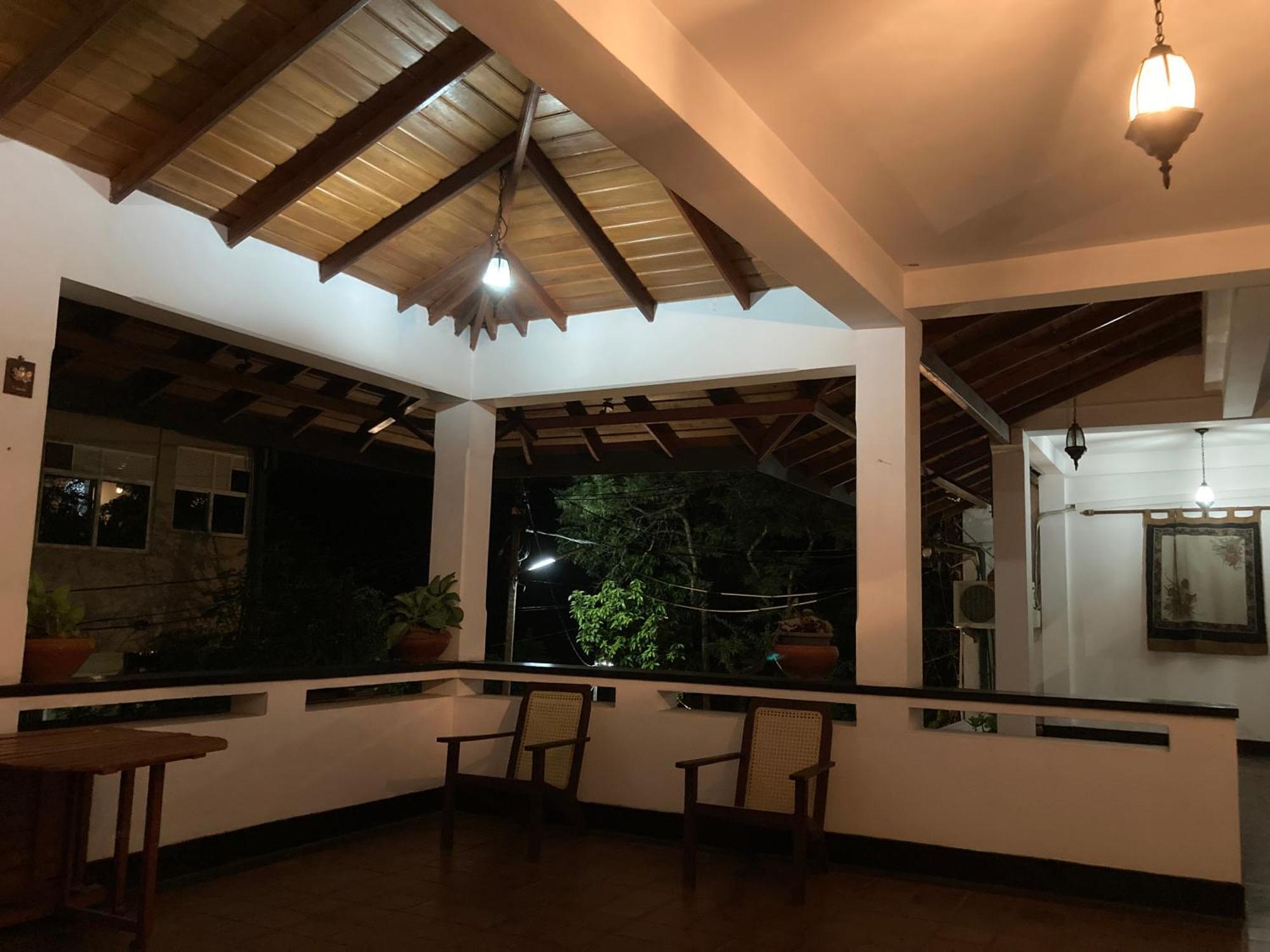 Reverie Hill Bungalow, קנדי מראה חיצוני תמונה